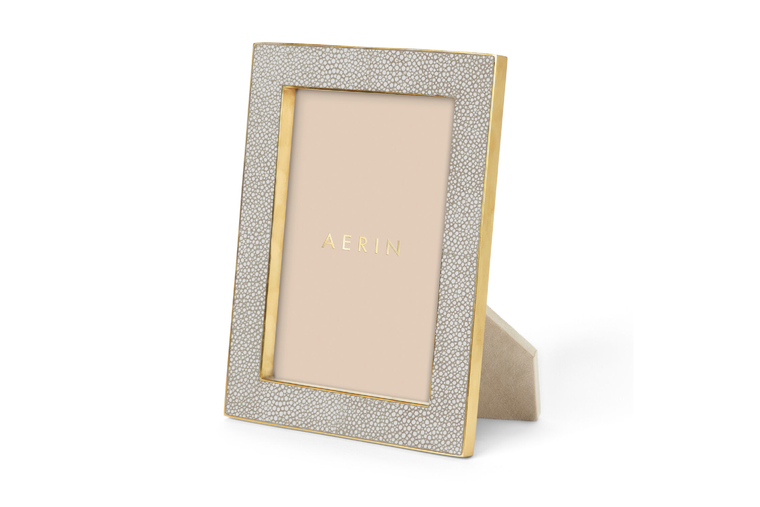 Classic Shagreen Frame, Dove